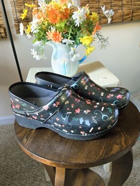 Dansko LT Medical Hero Clogs Nursing Healthcare